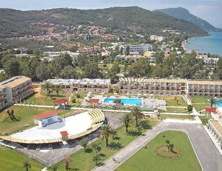 Messonghi Beach Holiday Resort Moraitika Dış mekan fotoğraf