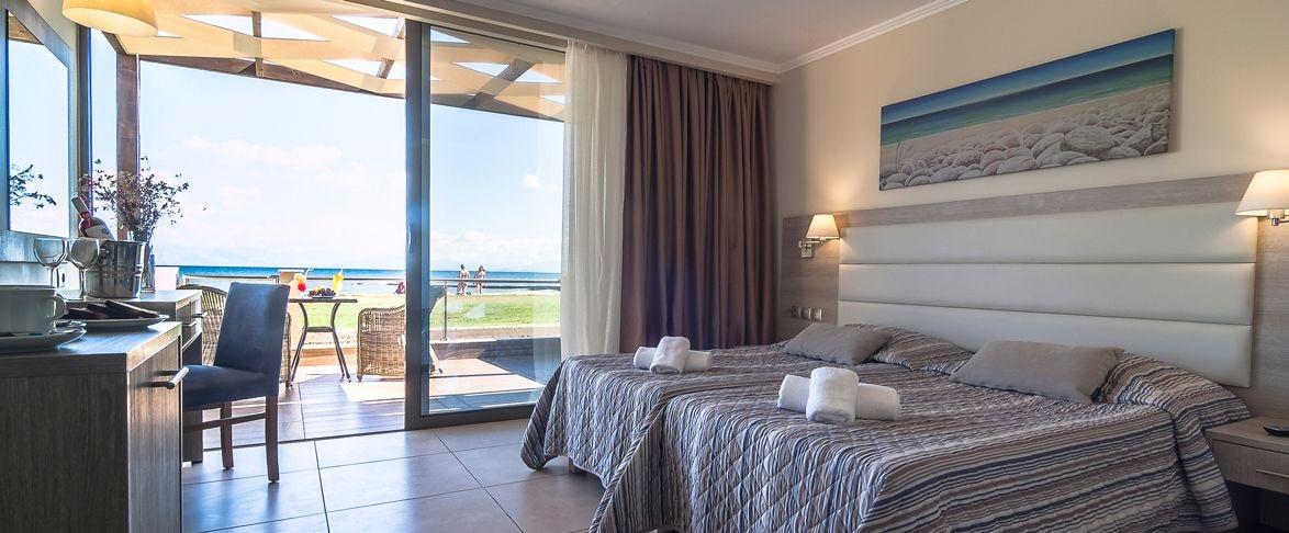 Messonghi Beach Holiday Resort Moraitika Dış mekan fotoğraf