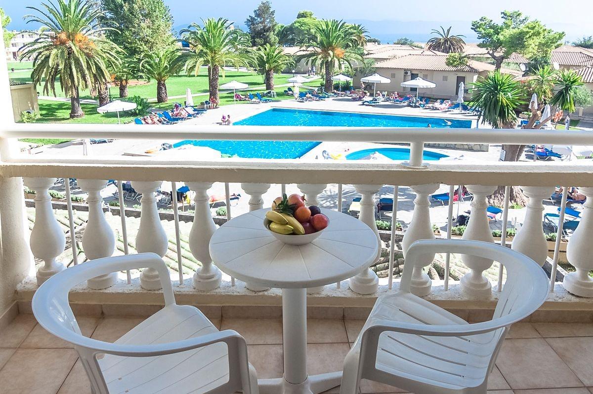 Messonghi Beach Holiday Resort Moraitika Dış mekan fotoğraf
