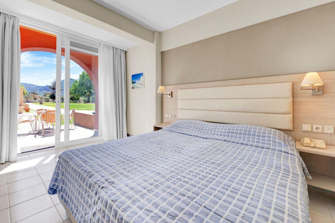 Messonghi Beach Holiday Resort Moraitika Dış mekan fotoğraf