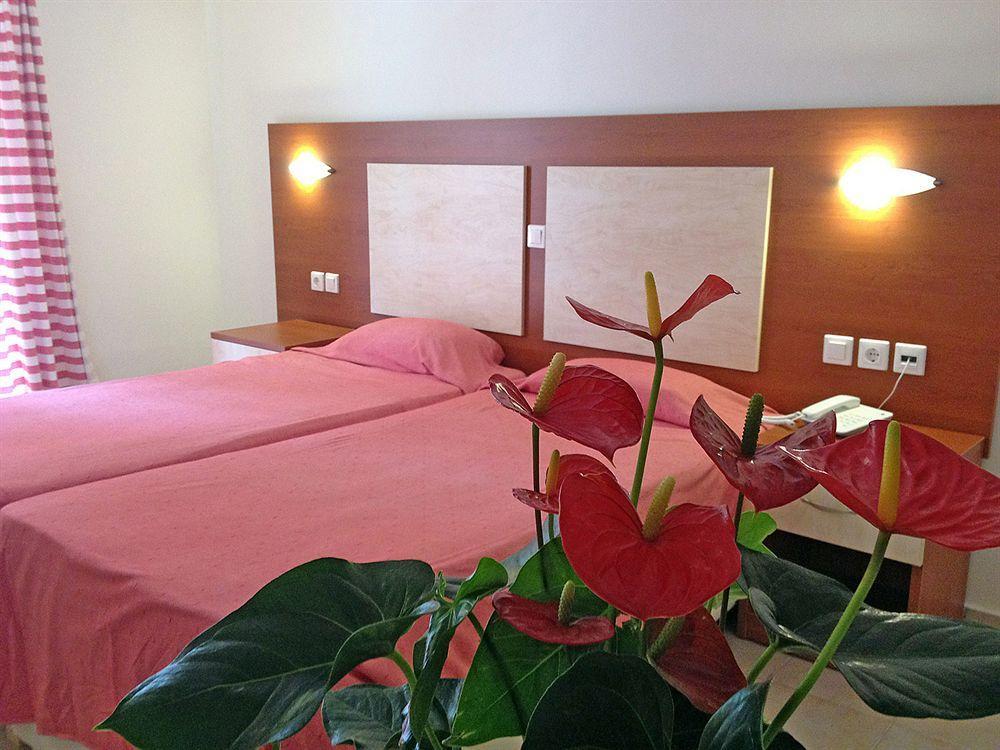 Messonghi Beach Holiday Resort Moraitika Dış mekan fotoğraf