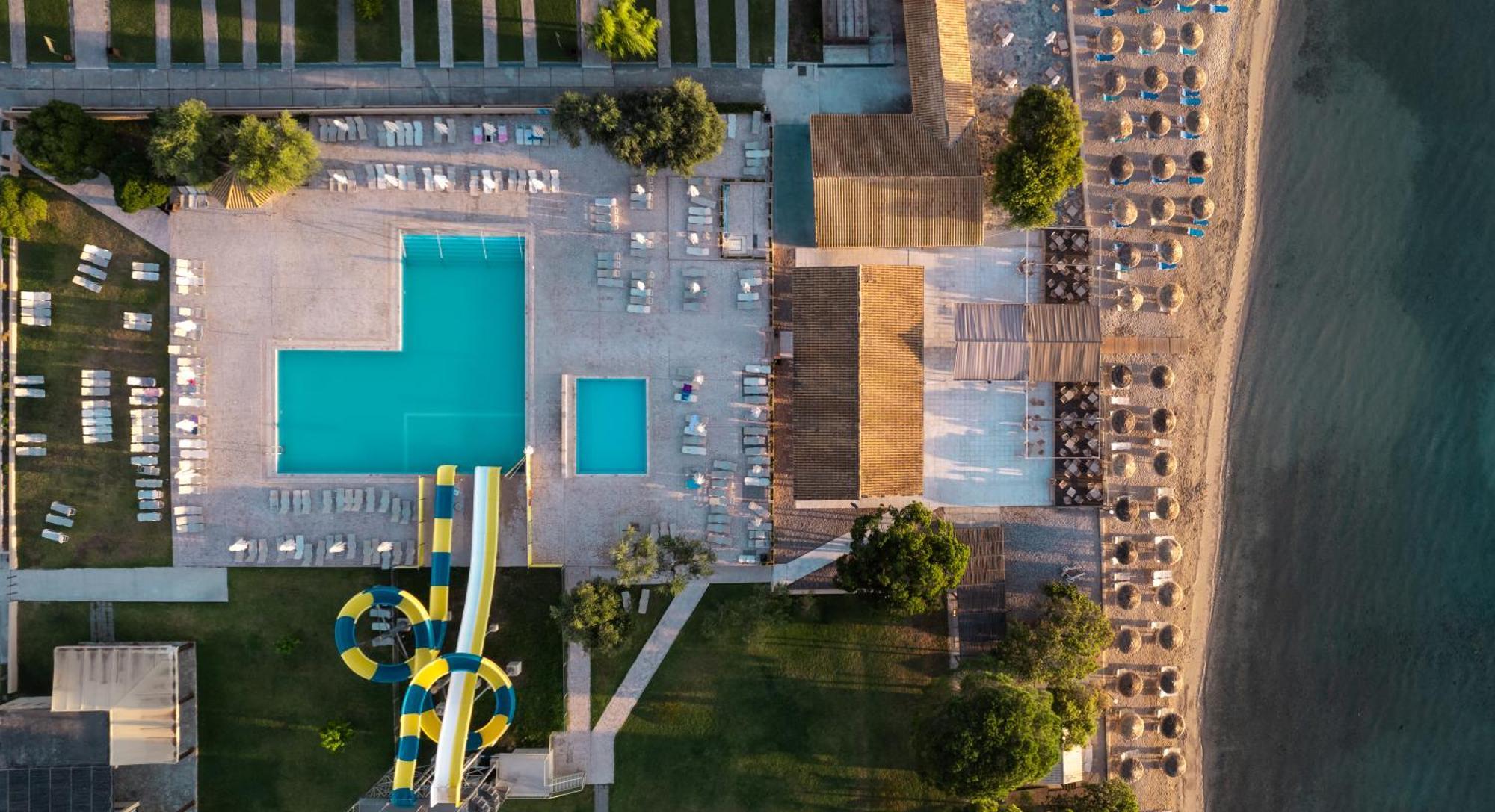 Messonghi Beach Holiday Resort Moraitika Dış mekan fotoğraf