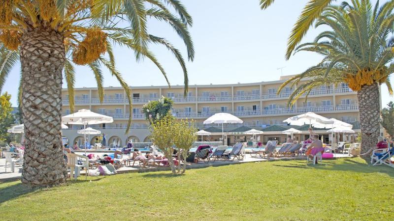 Messonghi Beach Holiday Resort Moraitika Dış mekan fotoğraf